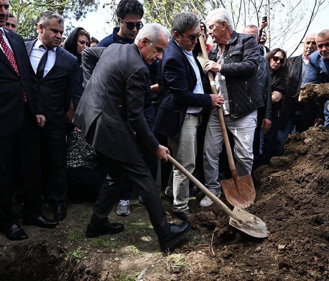 6 E C C D59 A 2 E40 4842 926 F 7 D A A0 E6681 D D