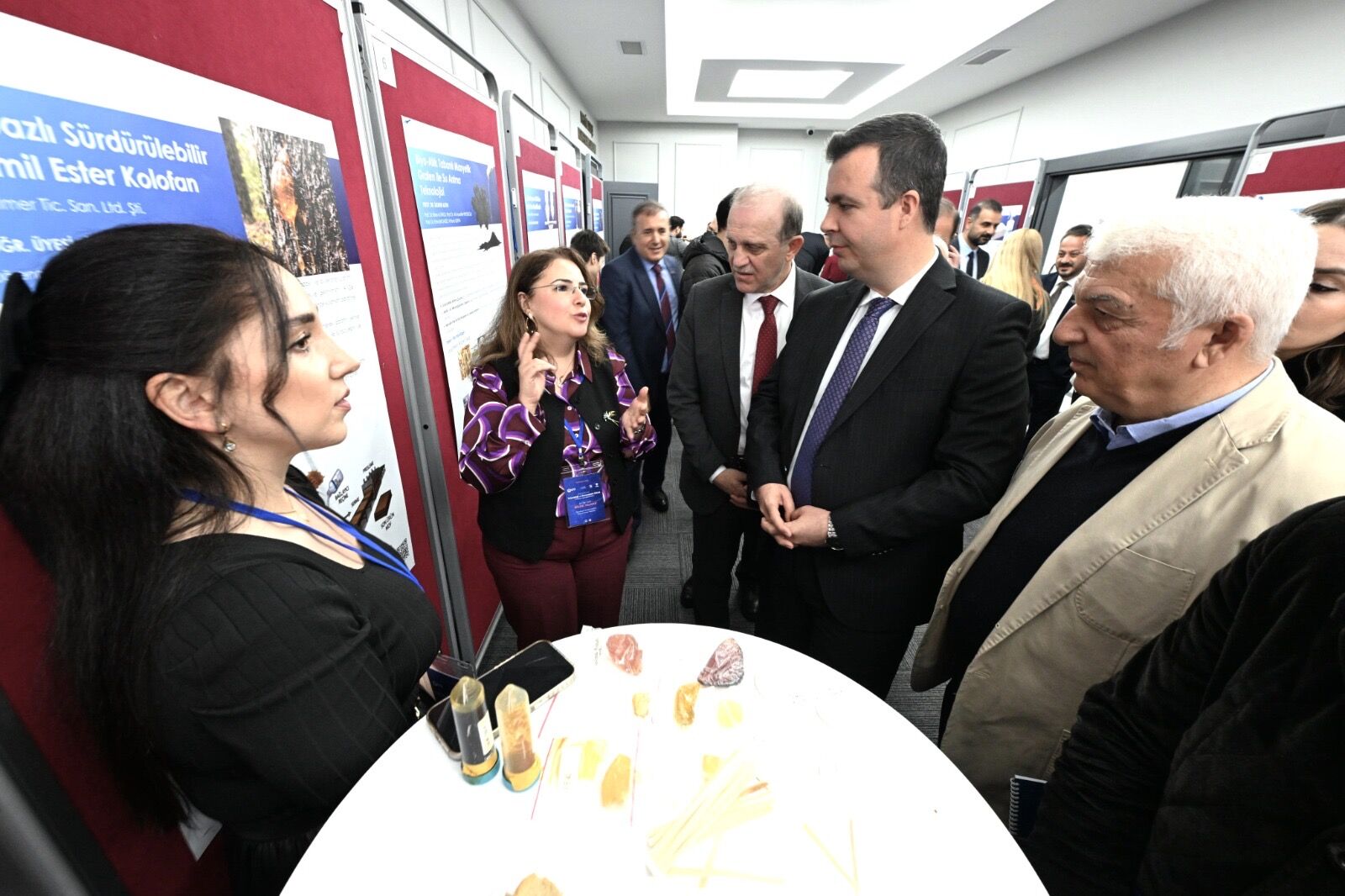 66576713 72B3 47Ed 825D 665De0Bd8792