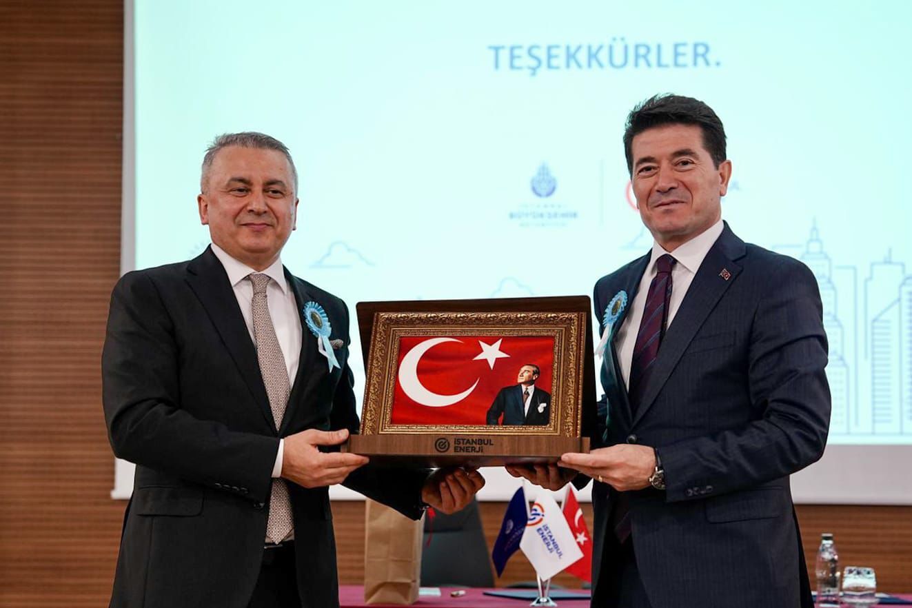 6B04F435 C355 4E6E Bac2 0893B6A108A9