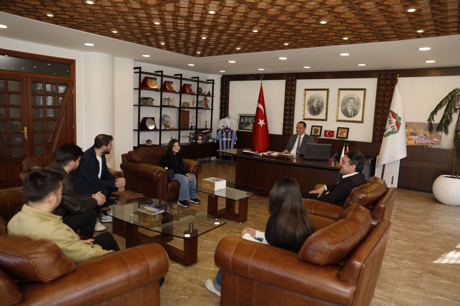 6B50D5F5 Ad40 4Ec7 Be76 57617C1D1C9B