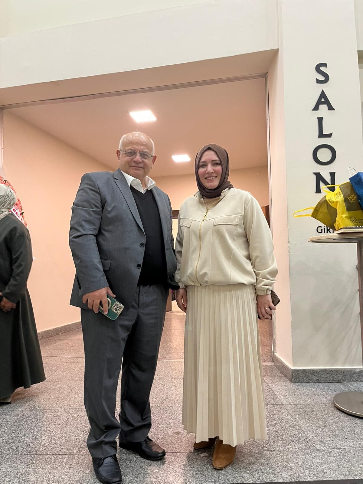 7051Af98 Fdfb 4013 B854 1369074505E3