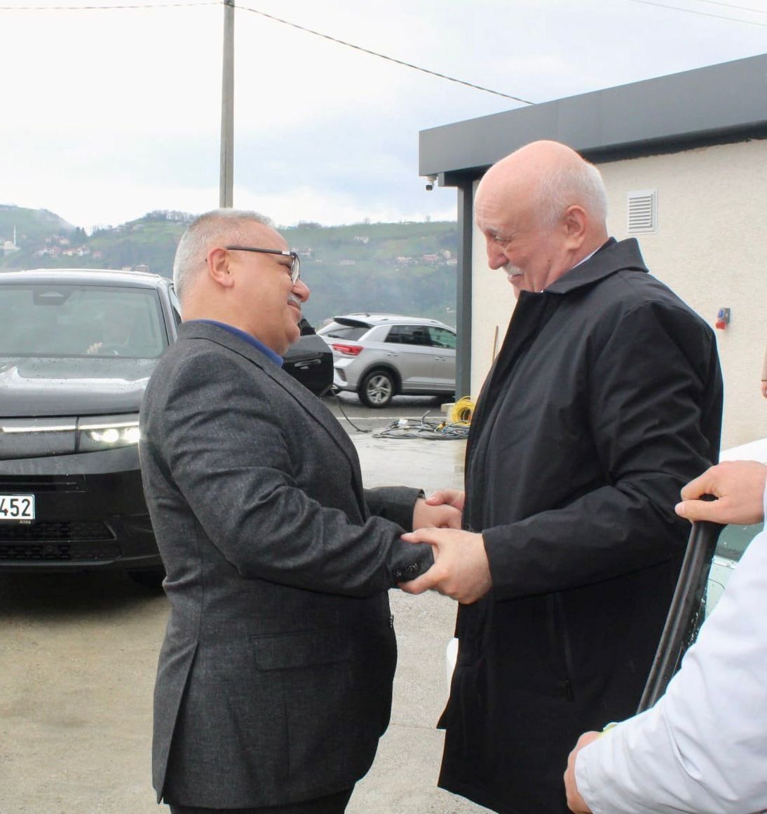 7E77A4F2 1207 4814 86Ca Bc0D0C3Abe9B