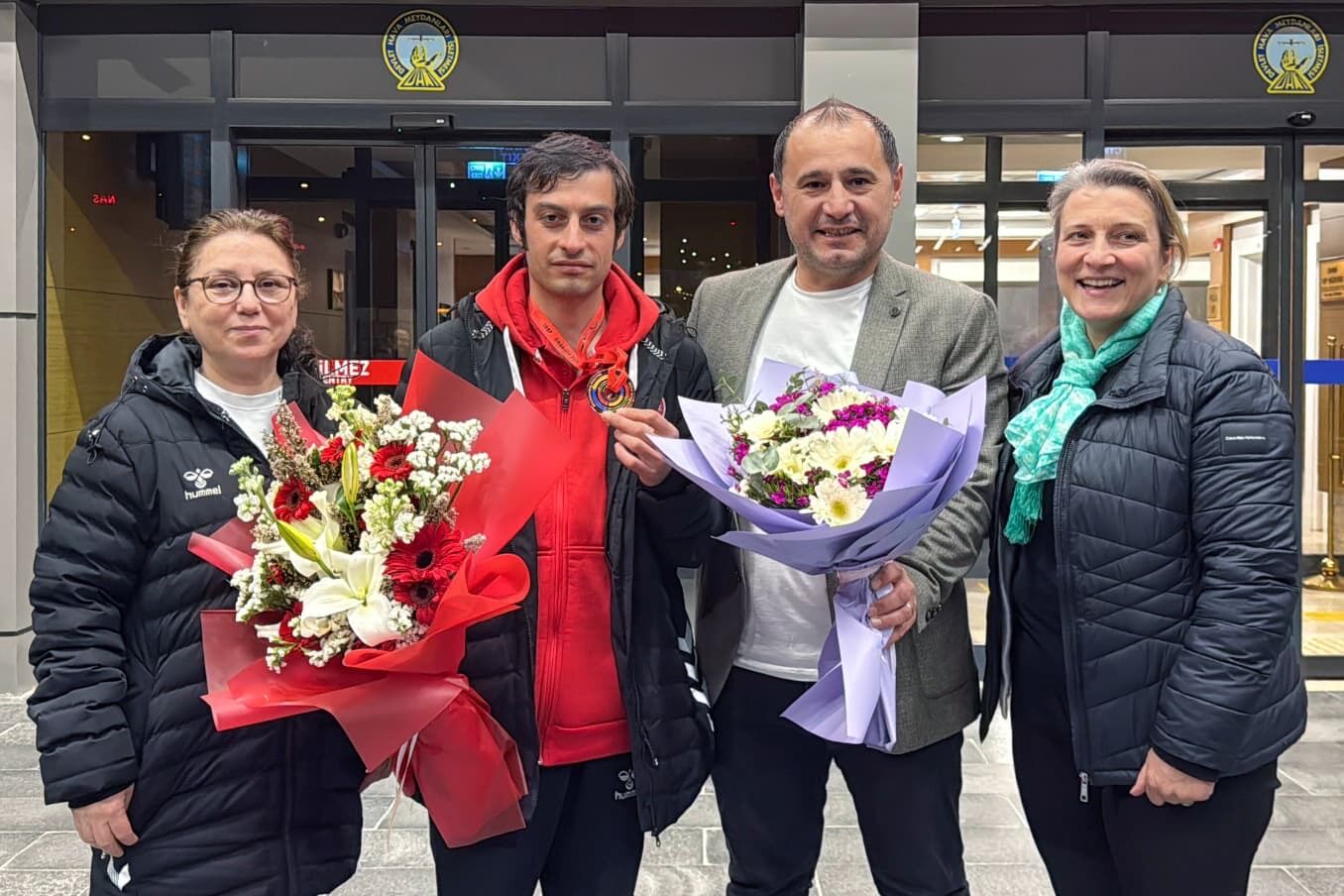 81325C16 113C 4Abb Aede E17E8E9Def09