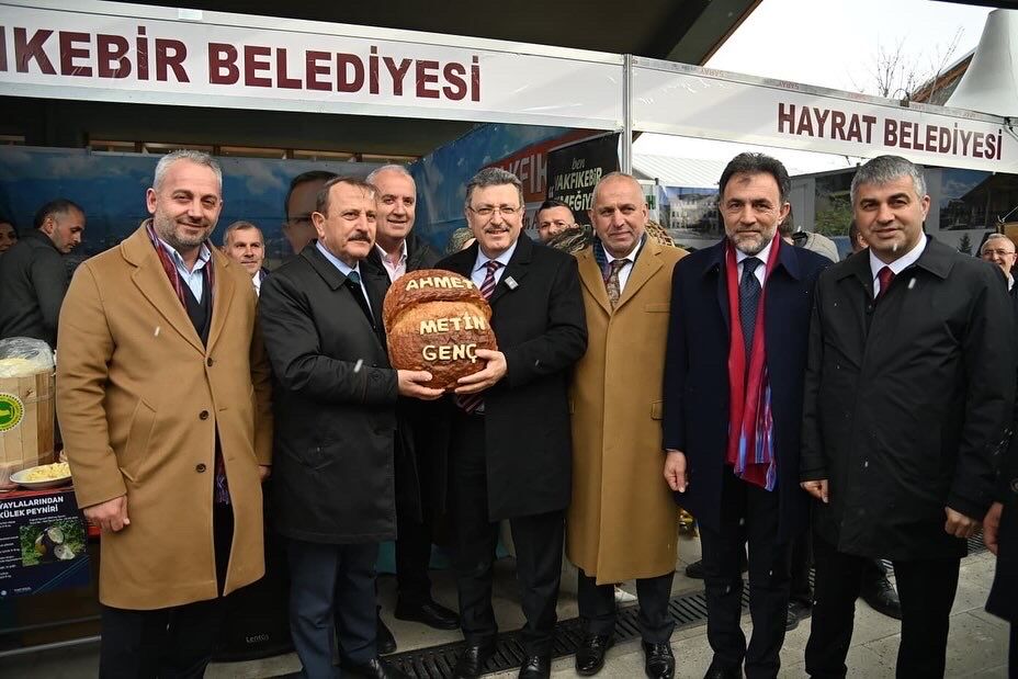 908 F C B1 A 2 D6 C 4773 B307 8 A E16 D B F2 E A A