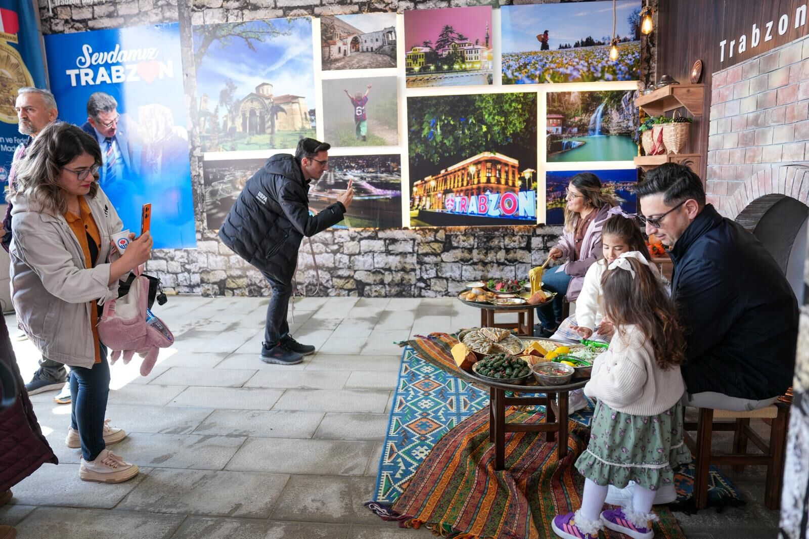 90A229D1 E4F7 4549 922F F25332C20905