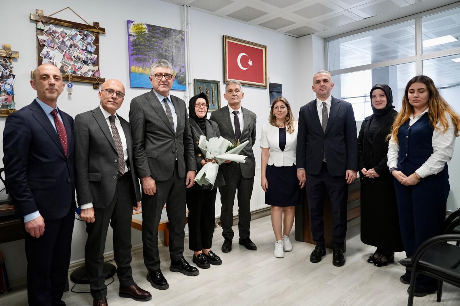 96F7B109 292A 44C7 B90B 39733083Badc