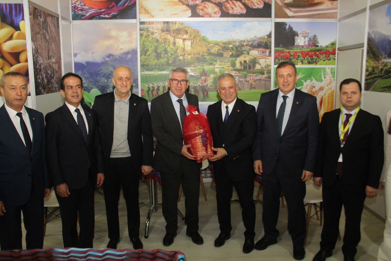 Ab2713E6 8E2D 443B 9F23 3115B62827Eb