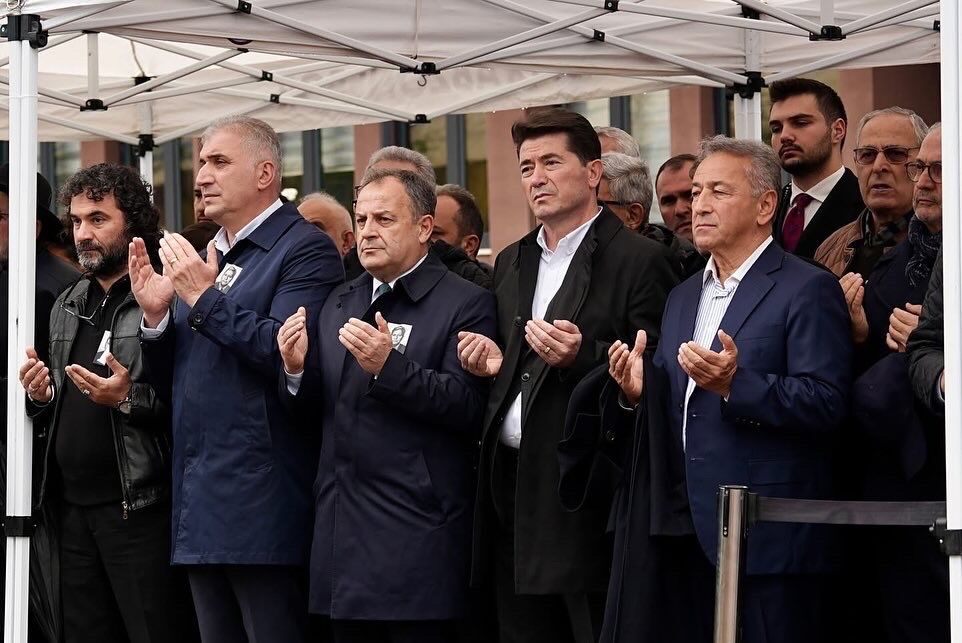 D786 A B B B 55 C0 492 E A B3 A C1 F39313 F7 F