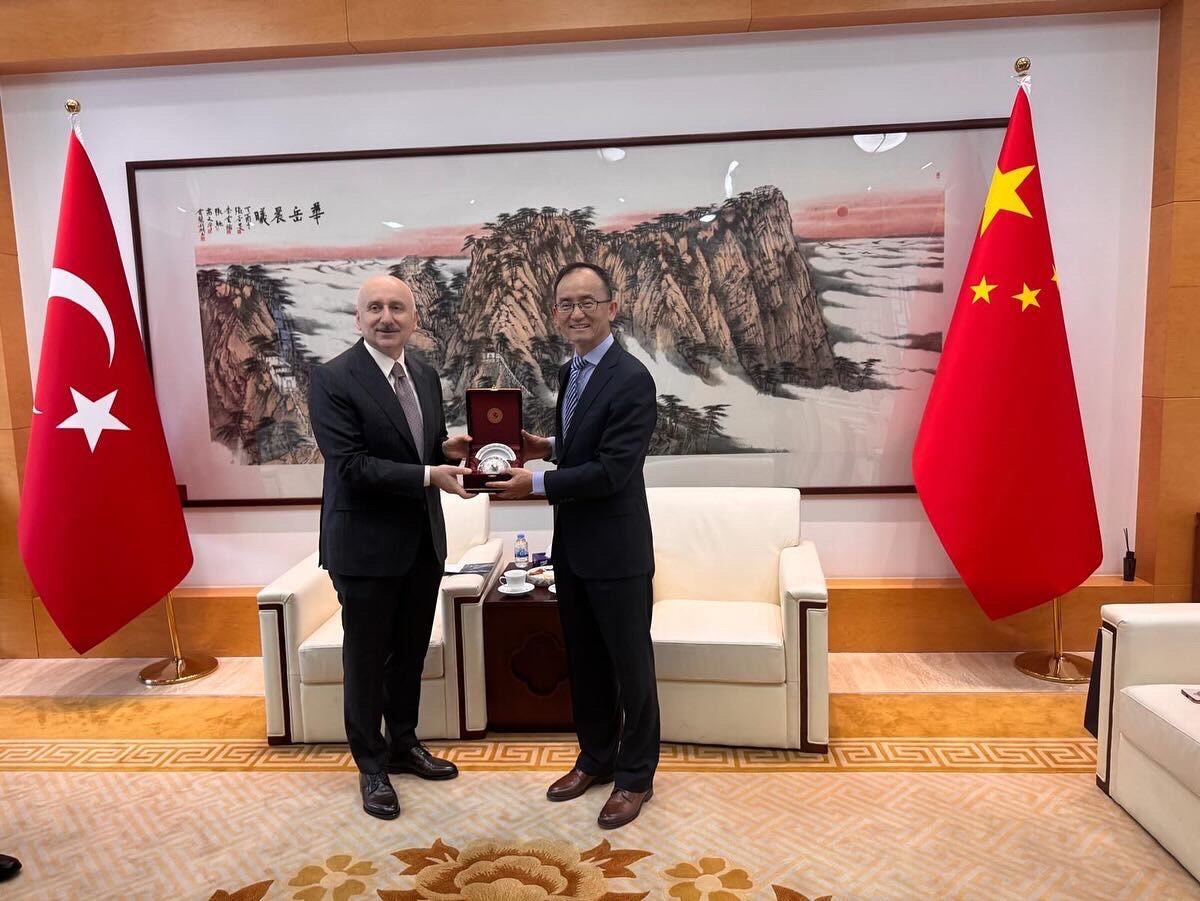 E E4 D1736 1 D29 4 F37 B E86 16 F A9 A D6 D16 A