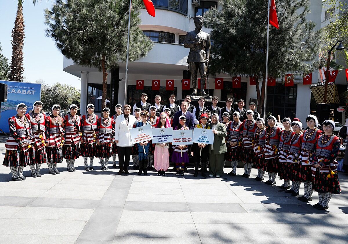 Eb3770A6 62Be 4A15 8B3B 8A9051A6Bb86