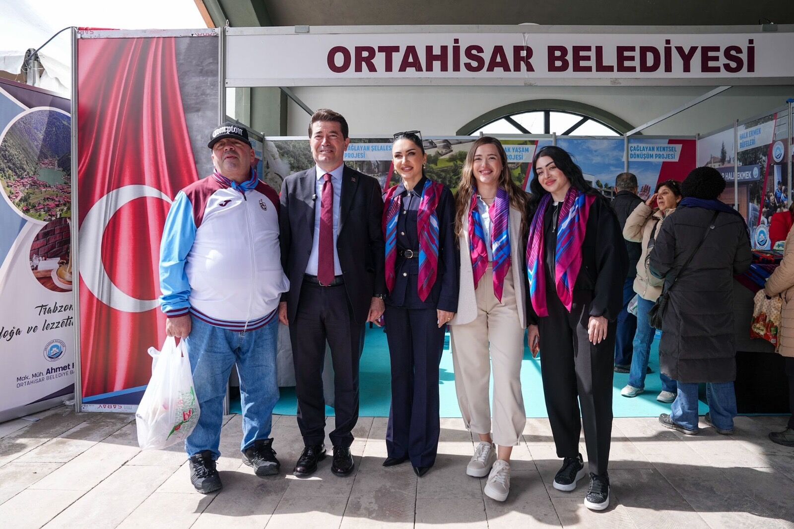 Ec2E801C Cf25 4E83 A704 B2C0B7E3B11F