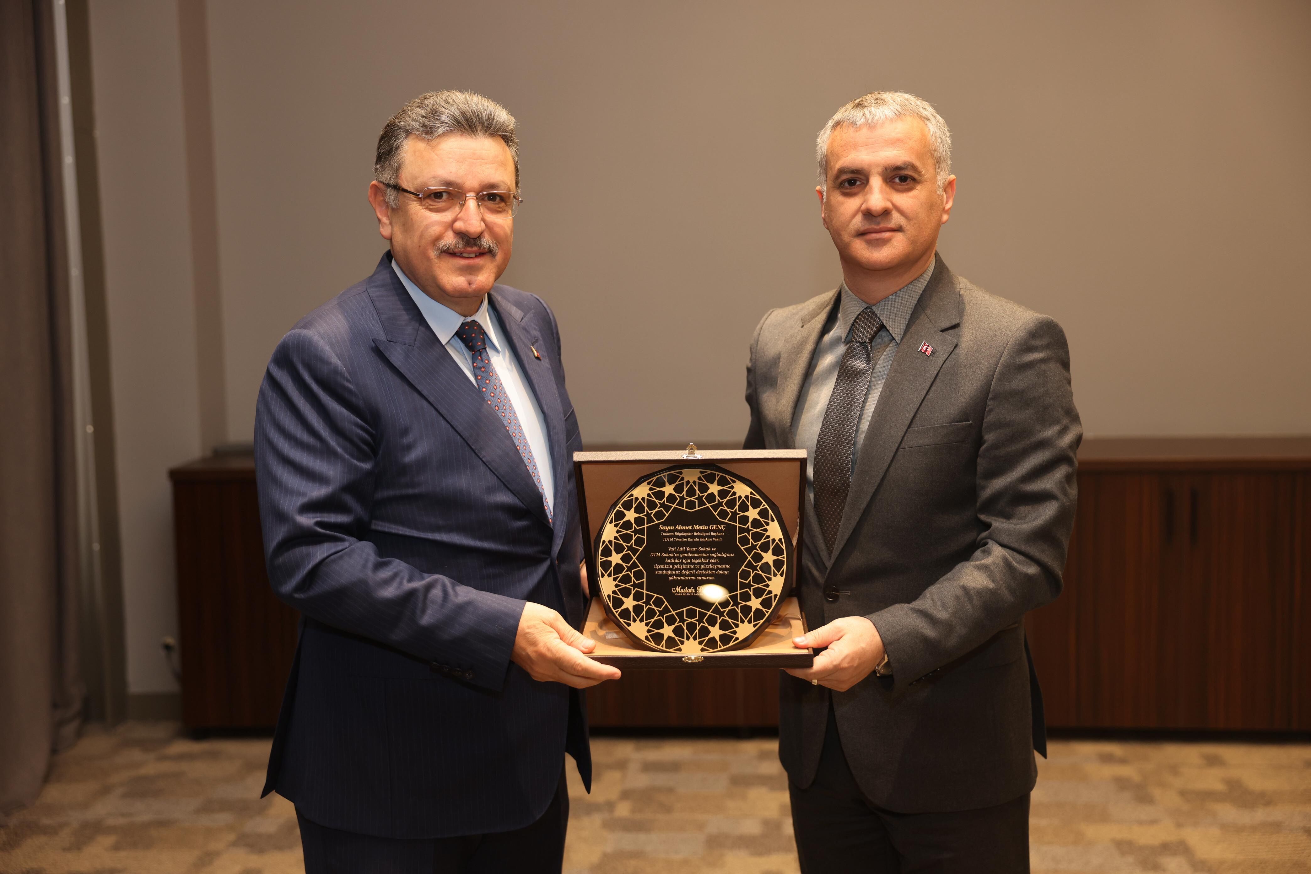 Ee29Fb9B 7C84 4B9A A00C C88C18681166