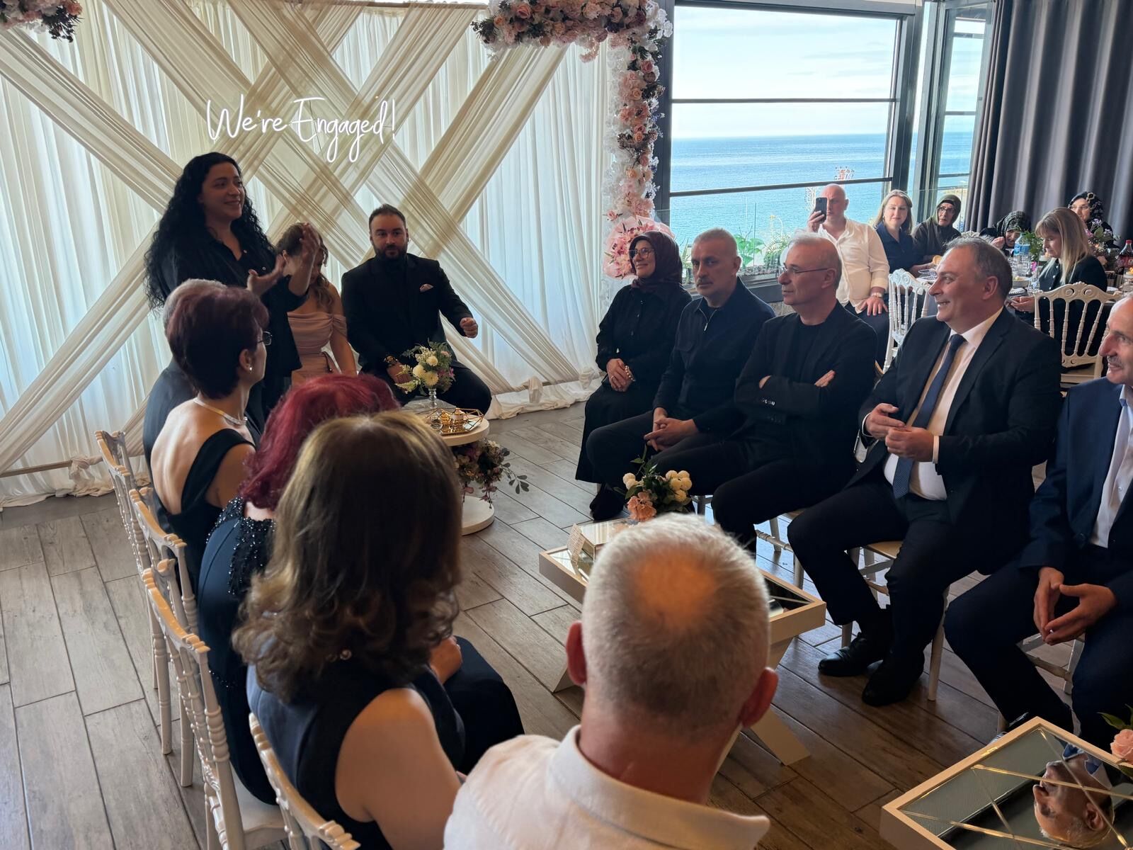 Ef4A9D09 0Aeb 4B48 9C45 Fe1B3B775365