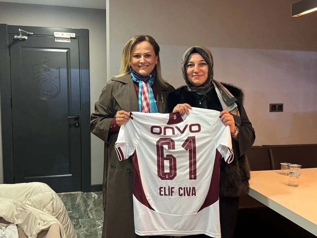 F45 F9 A92 933 B 4 D D5 A D81 B D B952 F05472