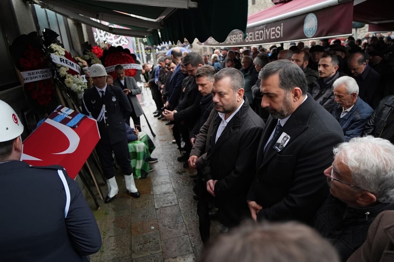 F70 A71 F1 37 A D 42 E A 862 F 404 B A485 D1 C8