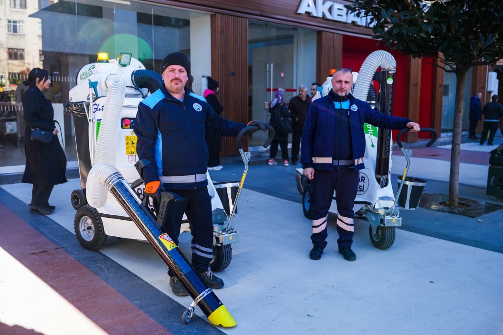 Fb7151Df 4A07 4Fa9 81A2 1C82F0A03031