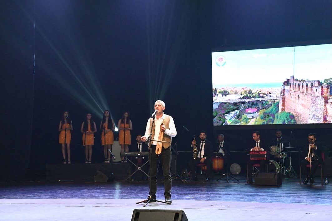 348 C D0 A5 5 E0 A 41 B D A B0 B 24 B18 F7 F1685
