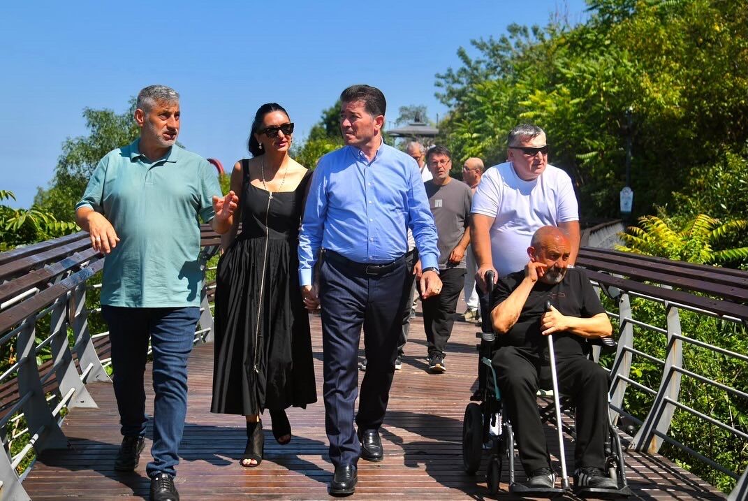 E0 E C A D3 D B7 F1 4 C07 B616 4 B D E31 C8167 F