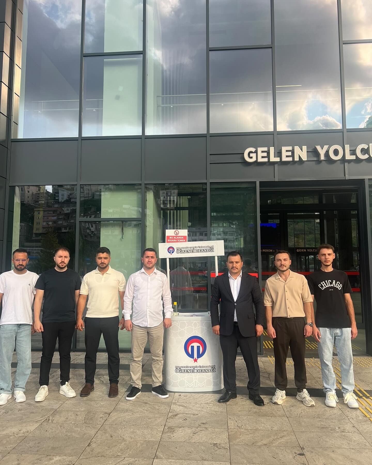 ÜLKÜ OCAKLARI’NDAN TRABZON’A YENİ GELEN ÖĞRENCİLERE KARŞILAMA