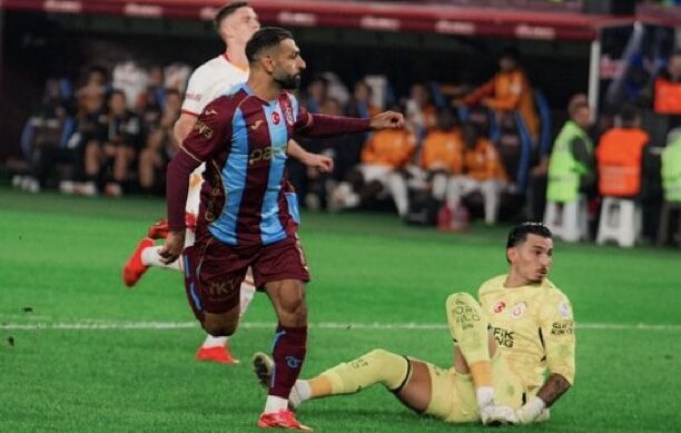 Trabzonspor Kasırga Oldu Galatasaray’a Patladı 4-0 Salah HAT-TRIC Yaptı