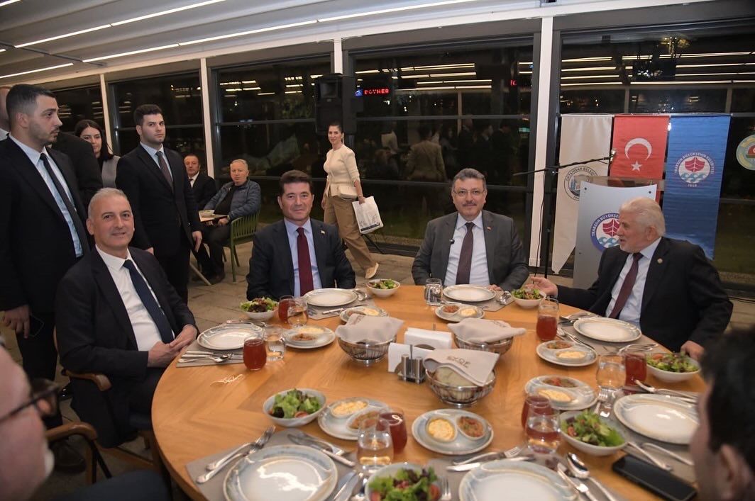 D F43 D D14 D9 B3 423 C 9 D E9 F1 C7198619 C1